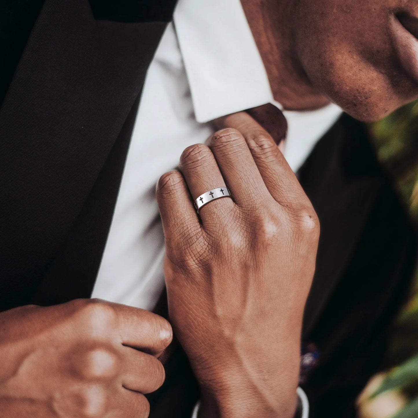 Cernith™ Sanctum Cross Ring