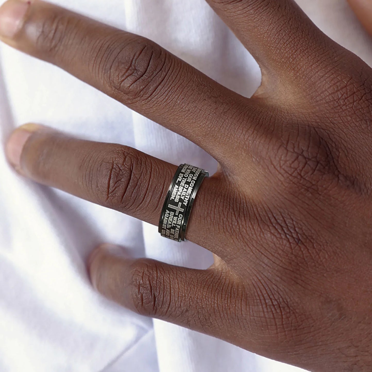 Cernith™ Guardian Cross Ring